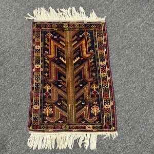 VINTAGE  Persian Prayer Rug 20"x 32"
